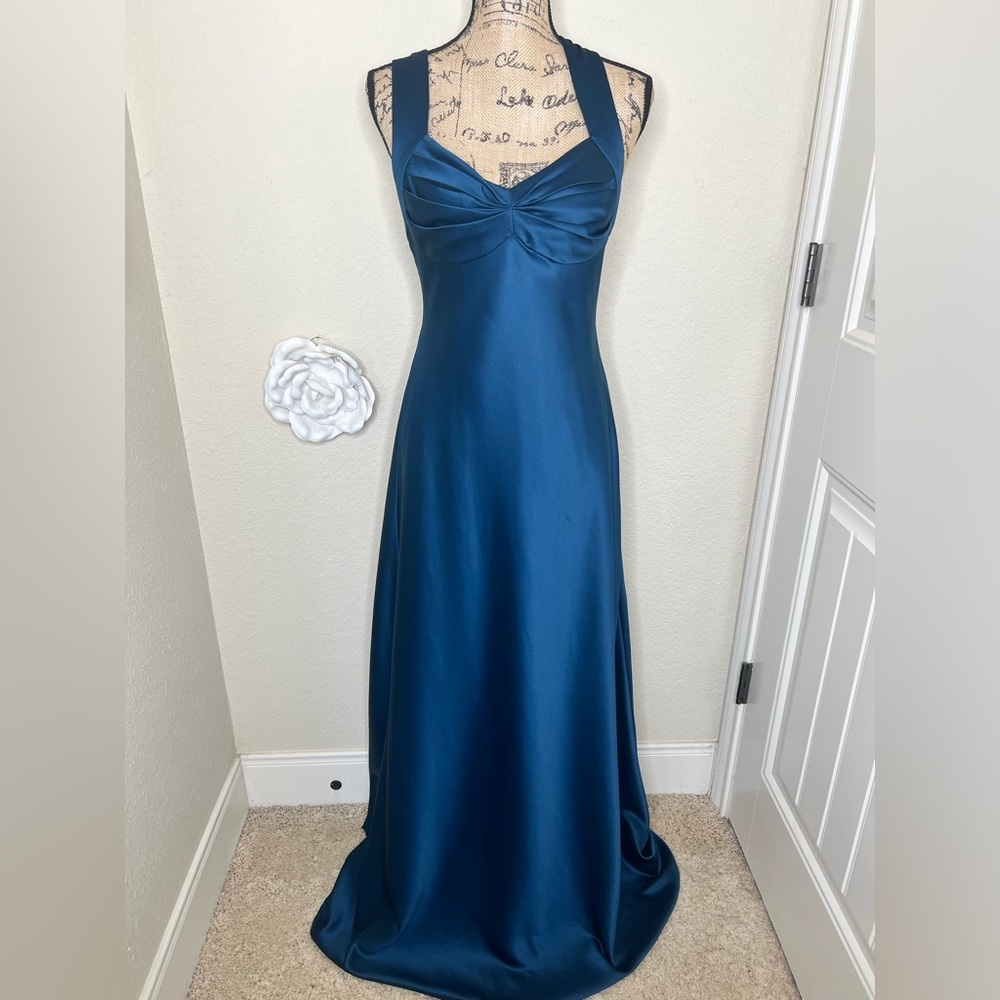 Calvin Klein Dark Ocean Blue/Green Satin Halter Formal Gown with Train Sz 10 - Picture 3 of 13